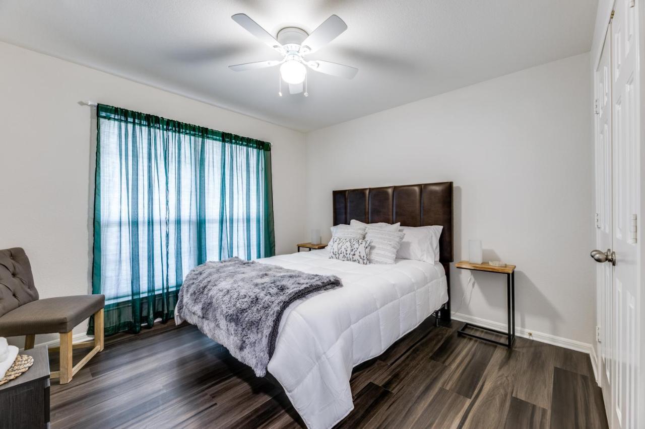 Spacious 5 Bdrm Home Mins To Wineries With Private Pool And Hot Tub! Johnson City Exterior foto